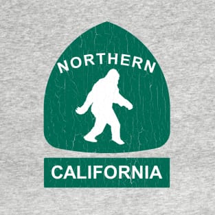 Northern California Bigfoot Sign (vintage look) T-Shirt